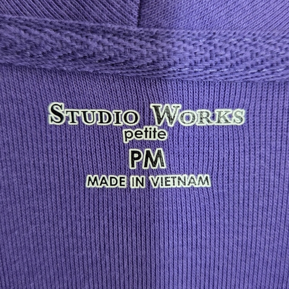 Studio Works | Petite Purple Shawl Collar Top Size Medium Petite PM - Picture 4 of 4